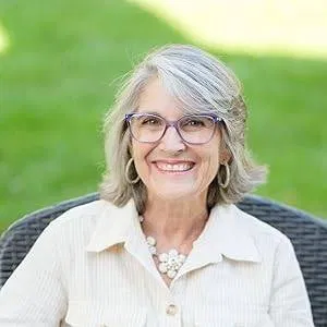 Julie Bogart